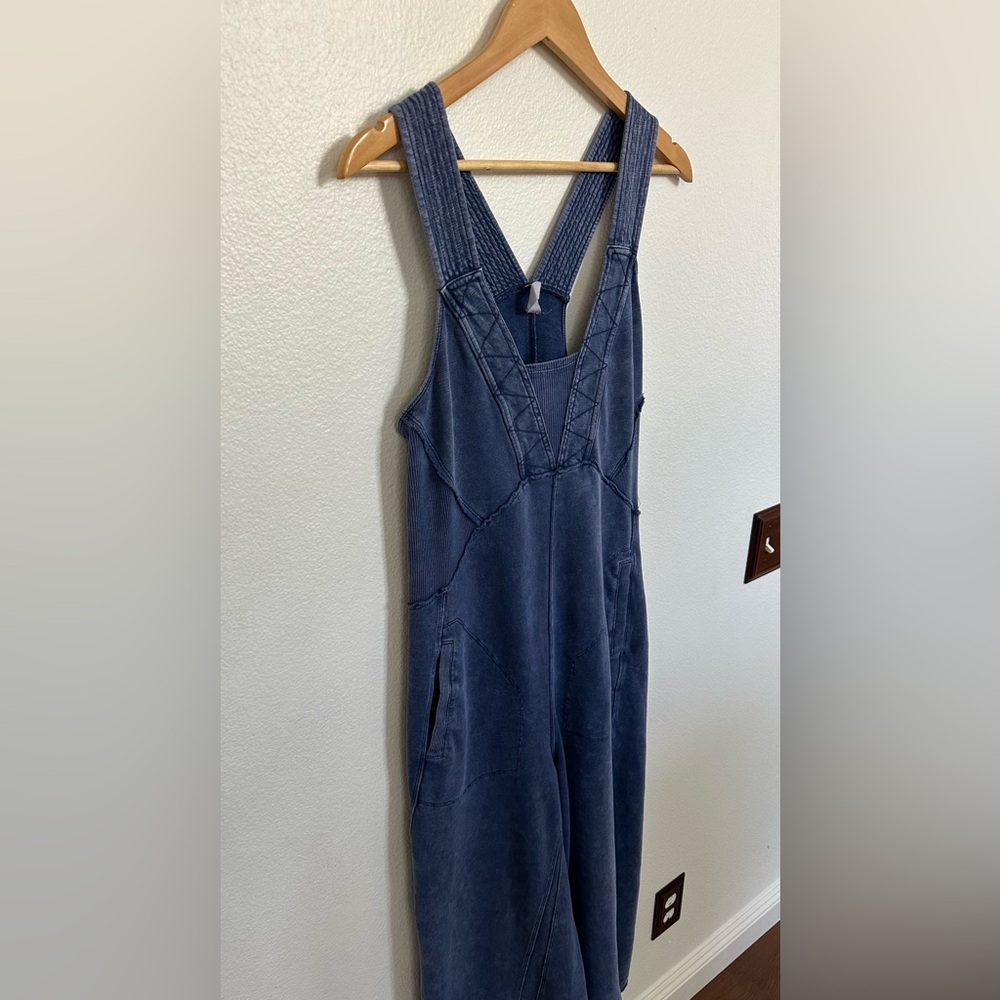 Ultra Soft Washed Navy Wide-Leg Overall/Jumpsuit by Daily Practice Anthropology - Picture 11 of 16